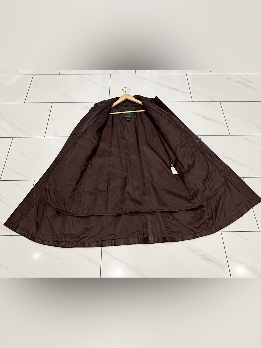 Danier Dark Brown/Deep Burgundy Leather Trench Coat - XL 14-16 - Picture 7 of 7